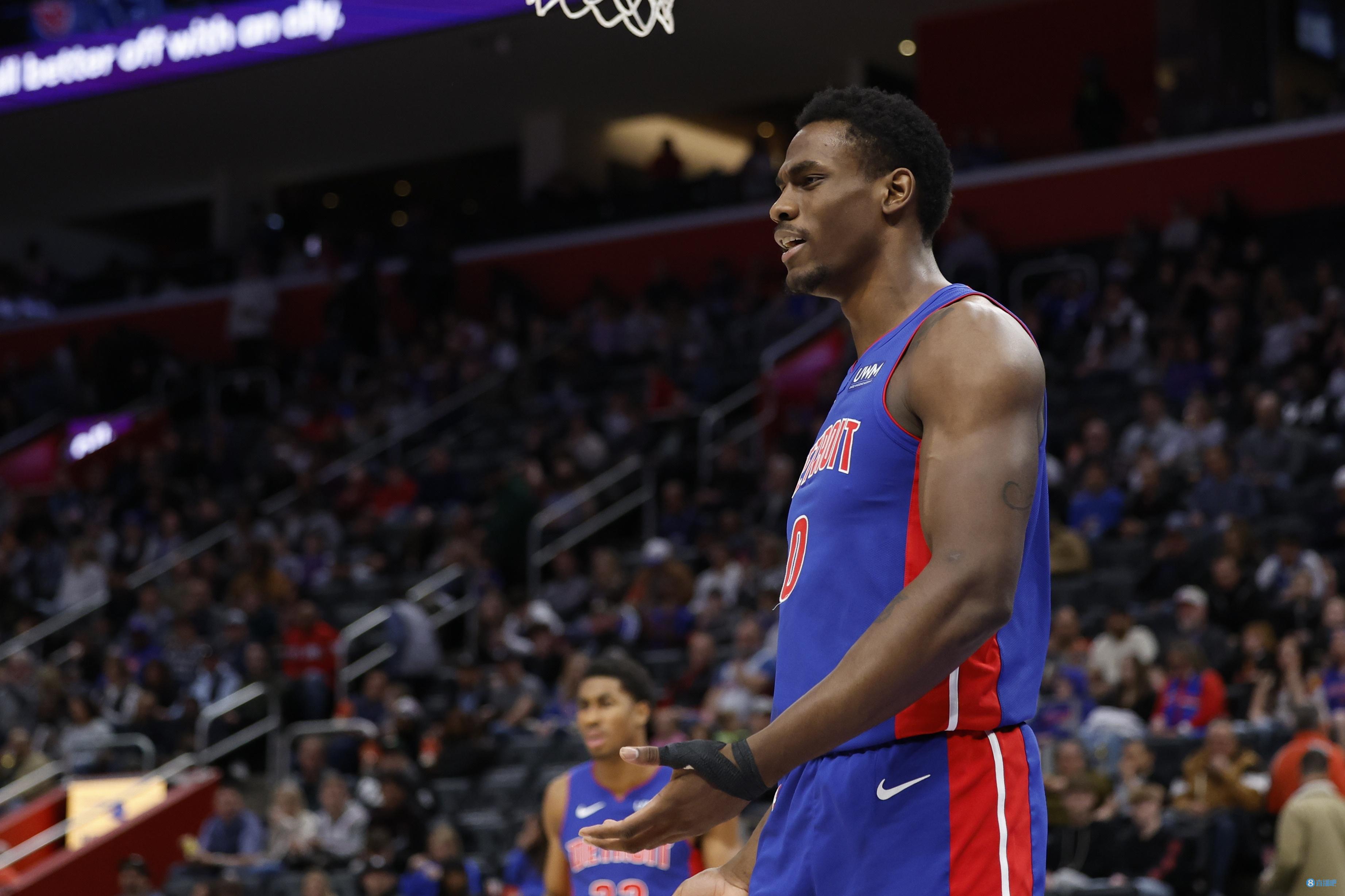 引发了球迷 引发了球迷