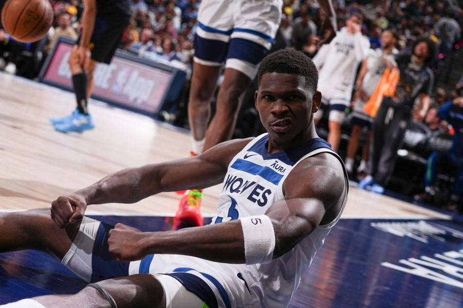 僅凸顯了個 僅凸顯了個