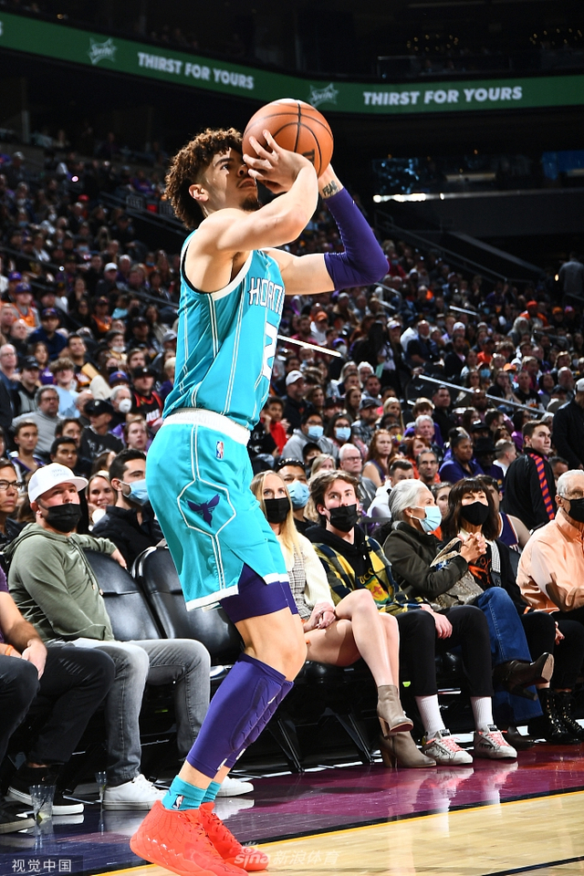 导致防守转 导致防守转